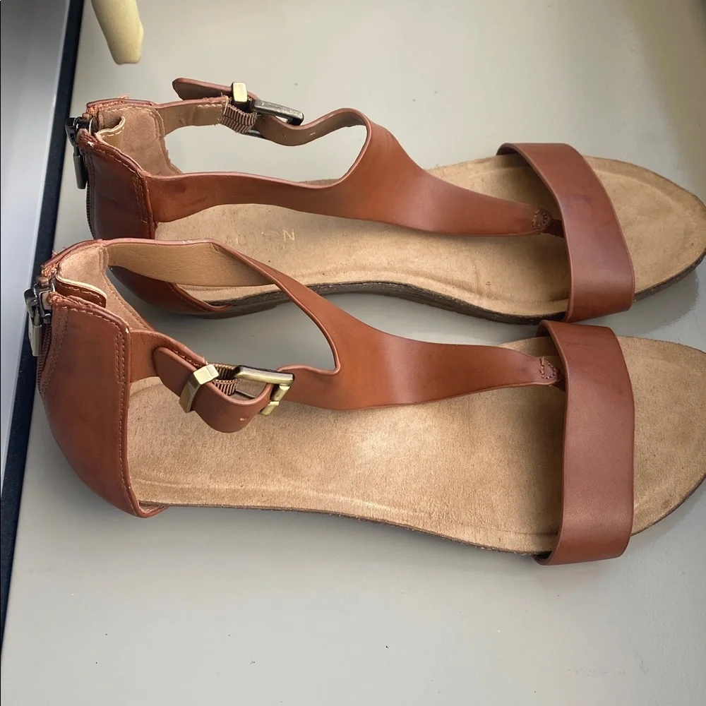 Reaction Kenneth Cole excellent used